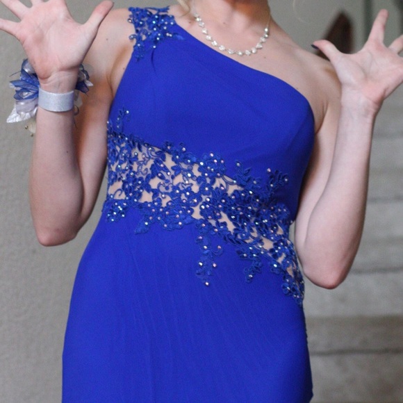 Gorgeous Blue Prom Dress - Picture 2 of 2